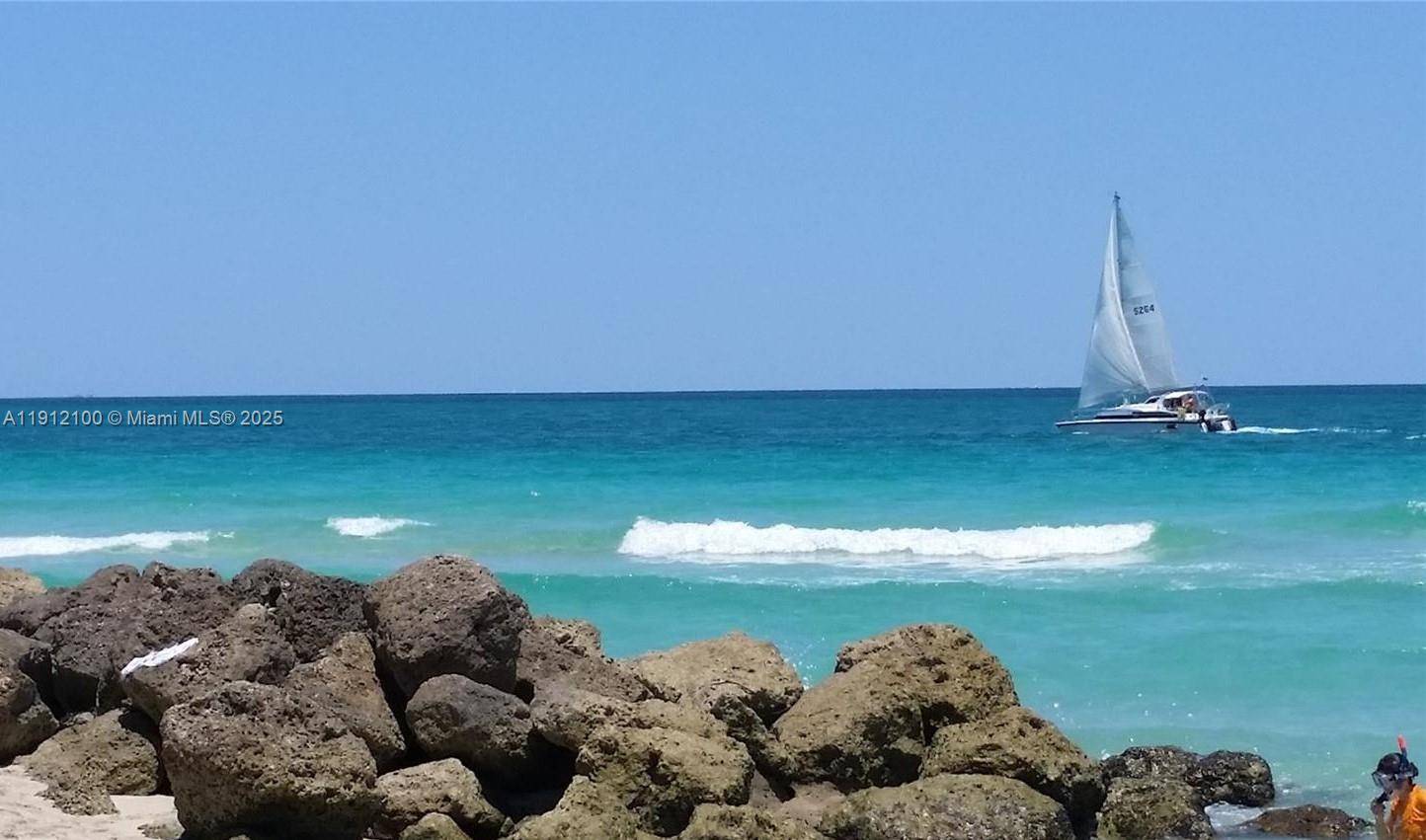 Miami Beach, FL 33140,2655 Collins Ave #2108