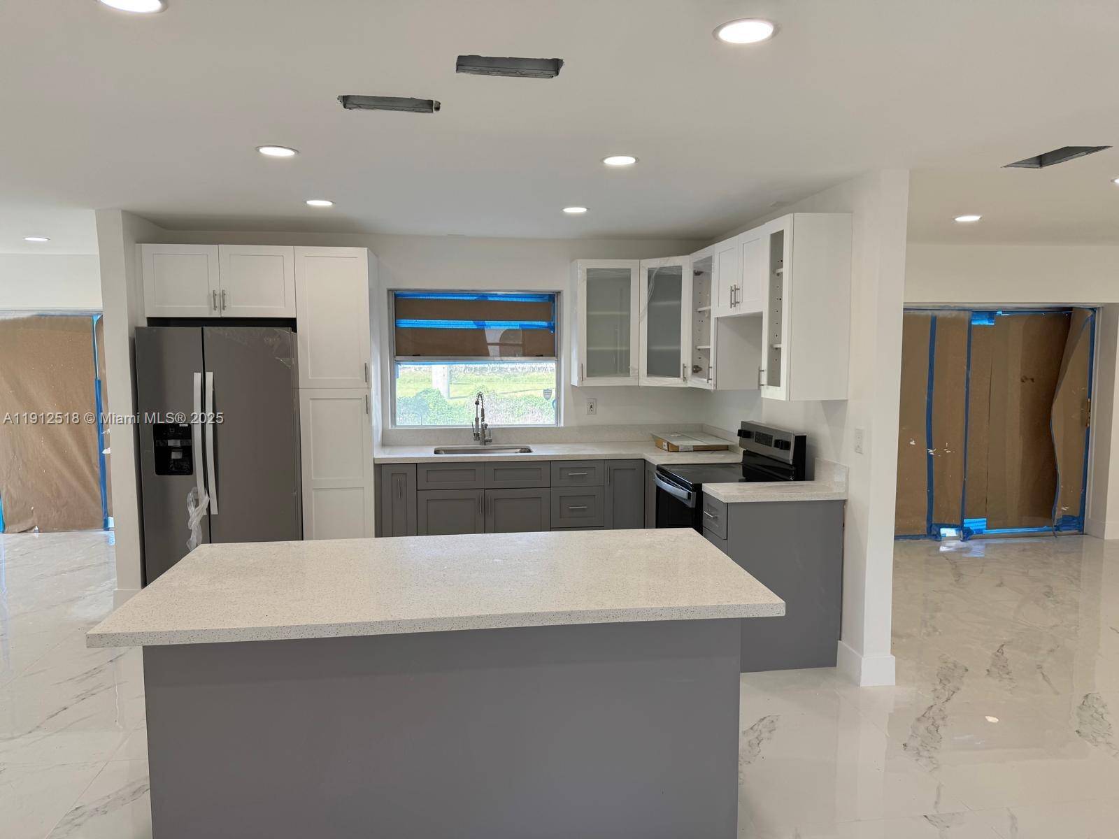 Pembroke Pines, FL 33024,8631 NW 24th Ct