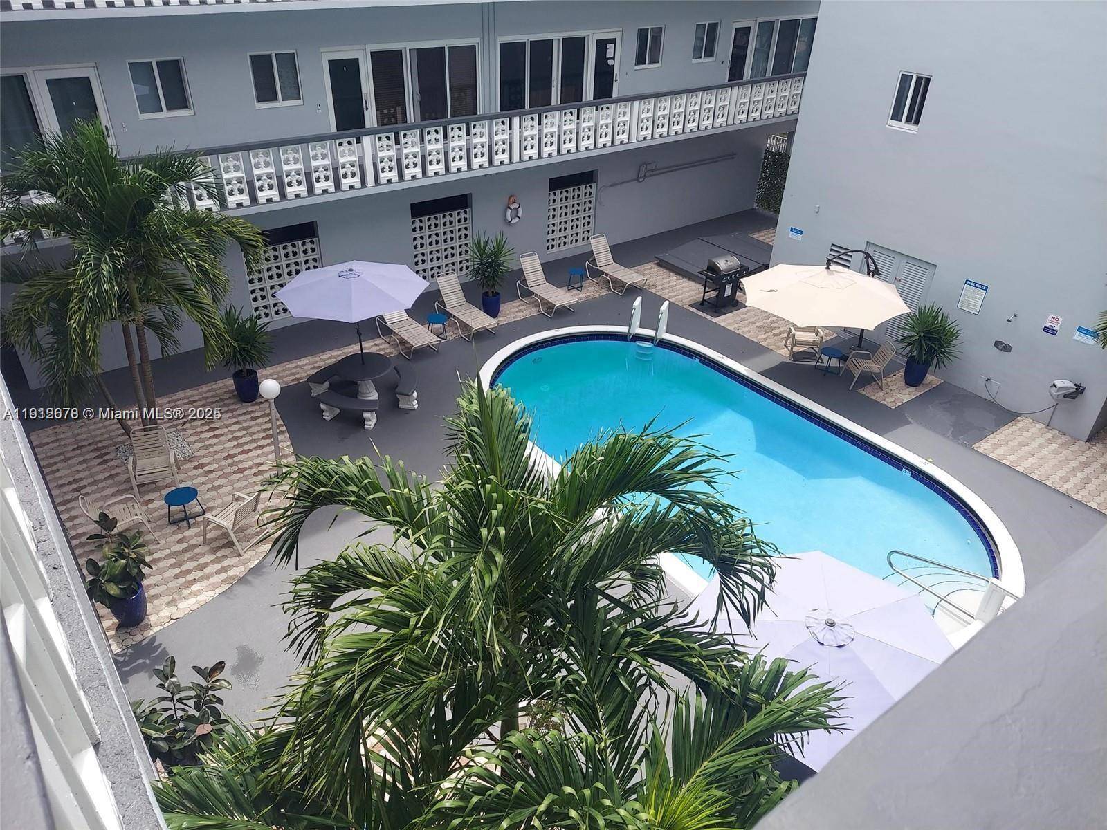 Hollywood, FL 33020,1818 Rodman St #4D