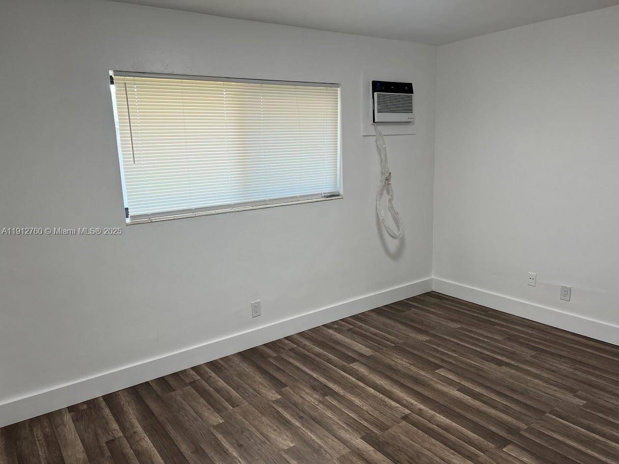 Hollywood, FL 33021,5725 Grant St #5725