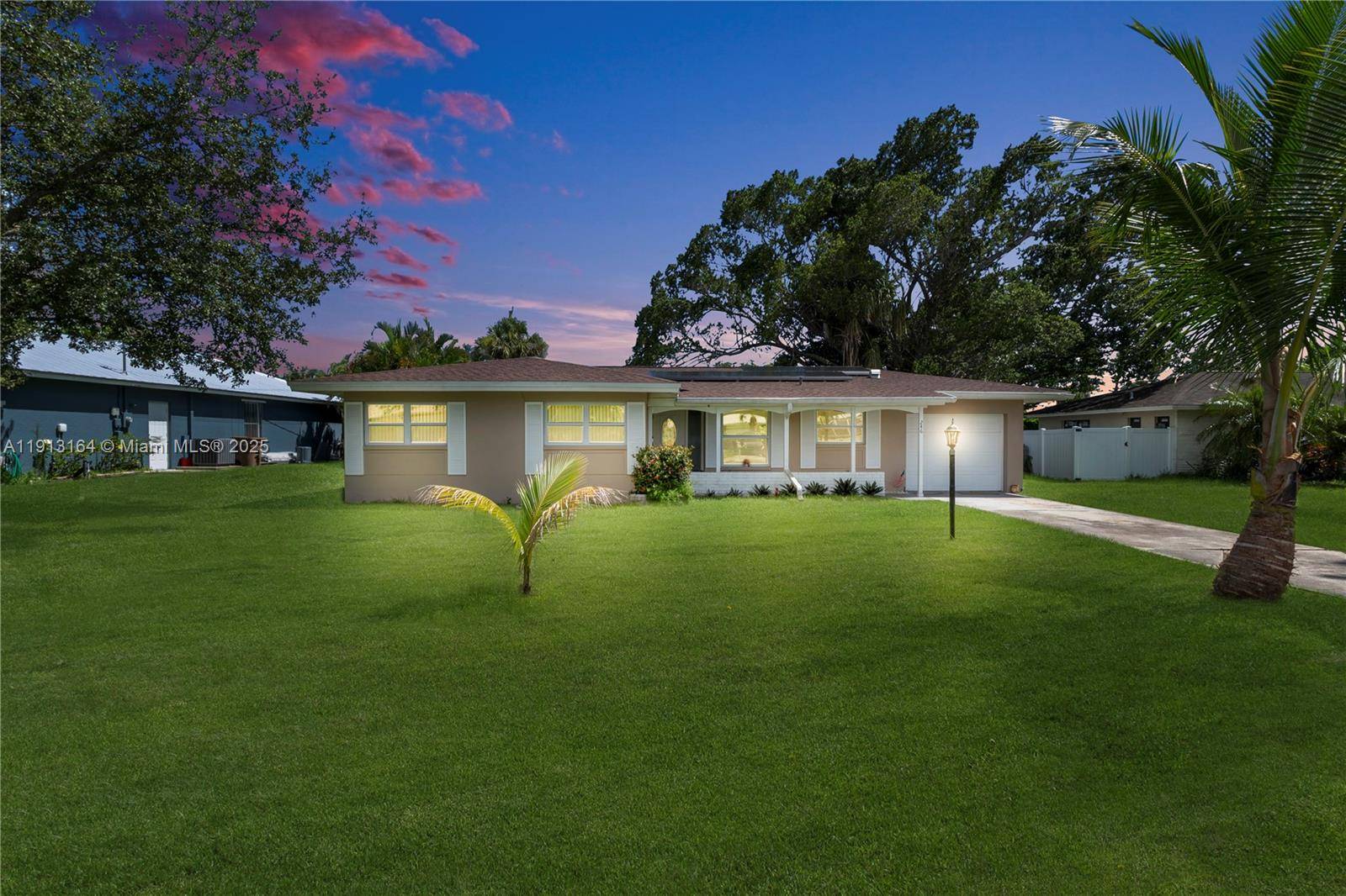 Cape Coral, FL 33904,246 SE 44th st