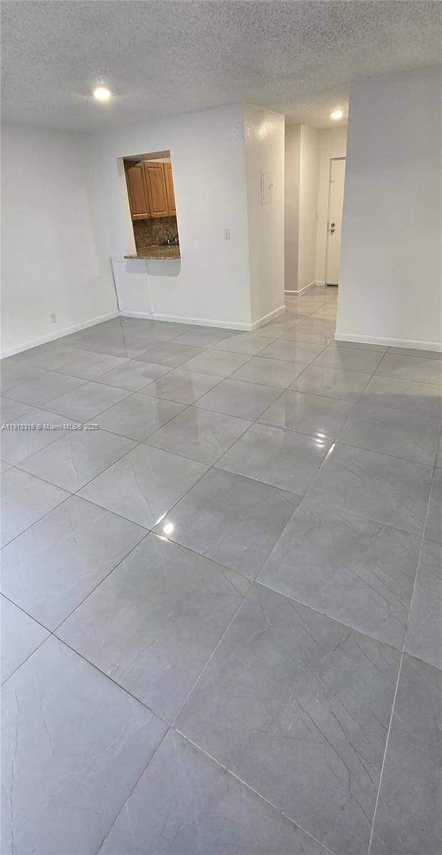 Cutler Bay, FL 33157,11110 SW 196th St #101