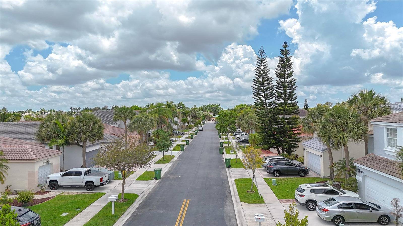 Pembroke Pines, FL 33028,1374 NW 159th Ave