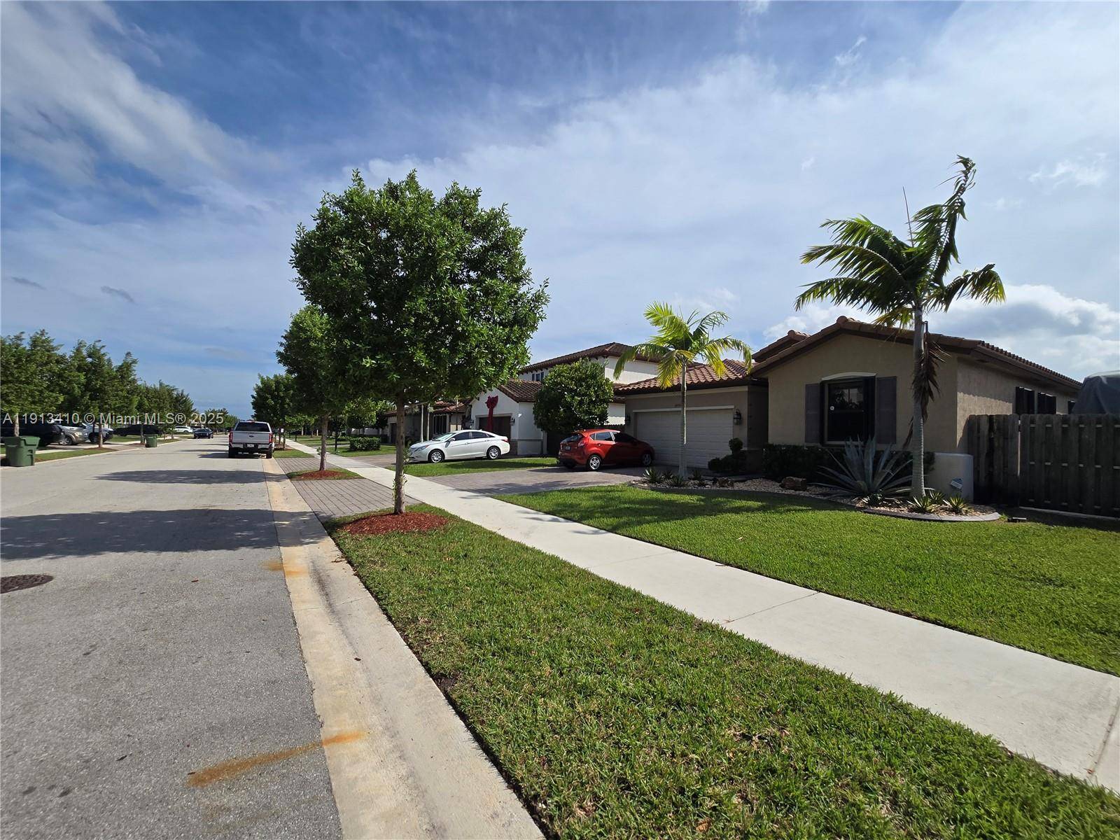 Homestead, FL 33033,2490 SE 1st St