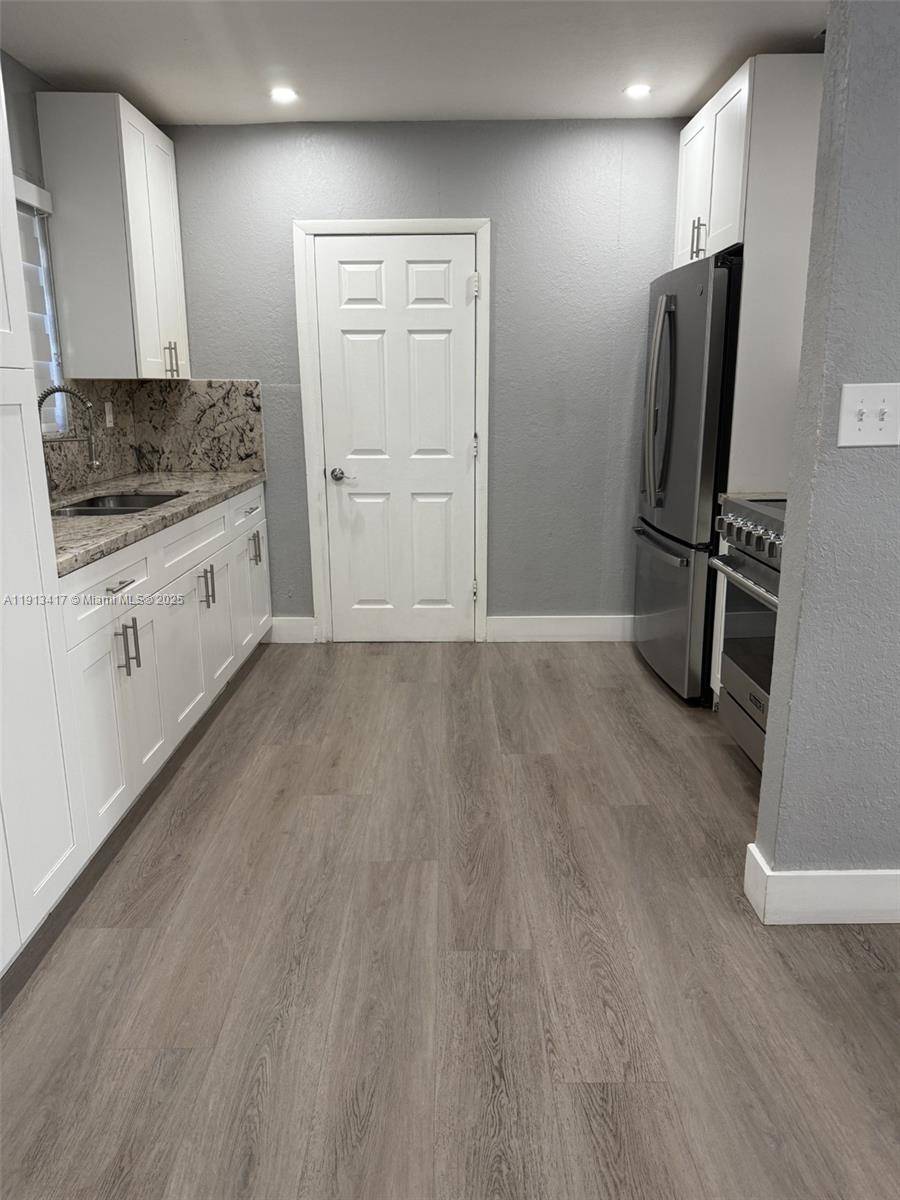 Fort Lauderdale, FL 33311,3098 NW 20th Ct #0