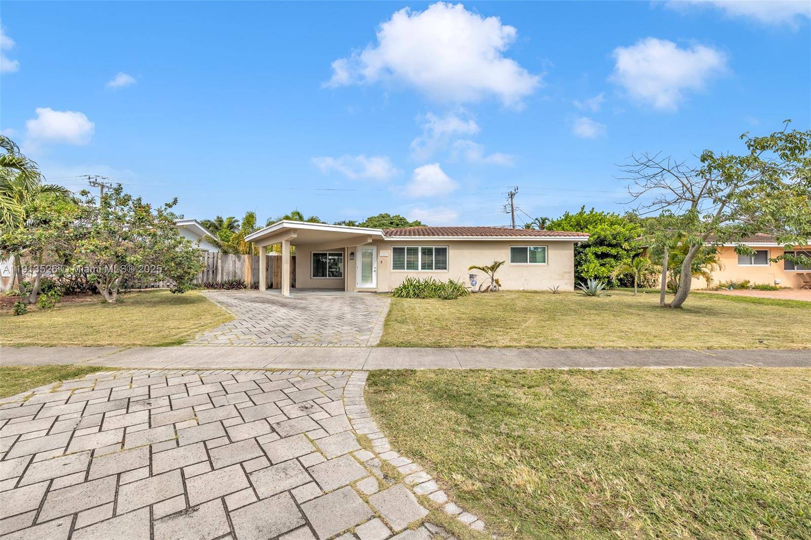 Fort Lauderdale, FL 33308,2221 NE 61st Ct