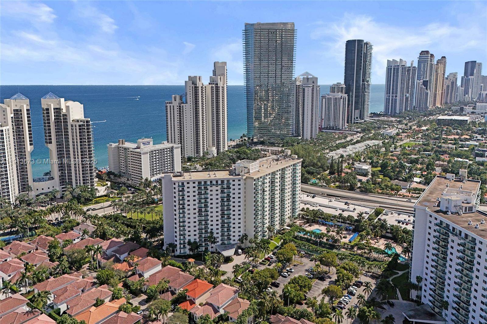 Sunny Isles Beach, FL 33160,19370 Collins Ave #PH-24
