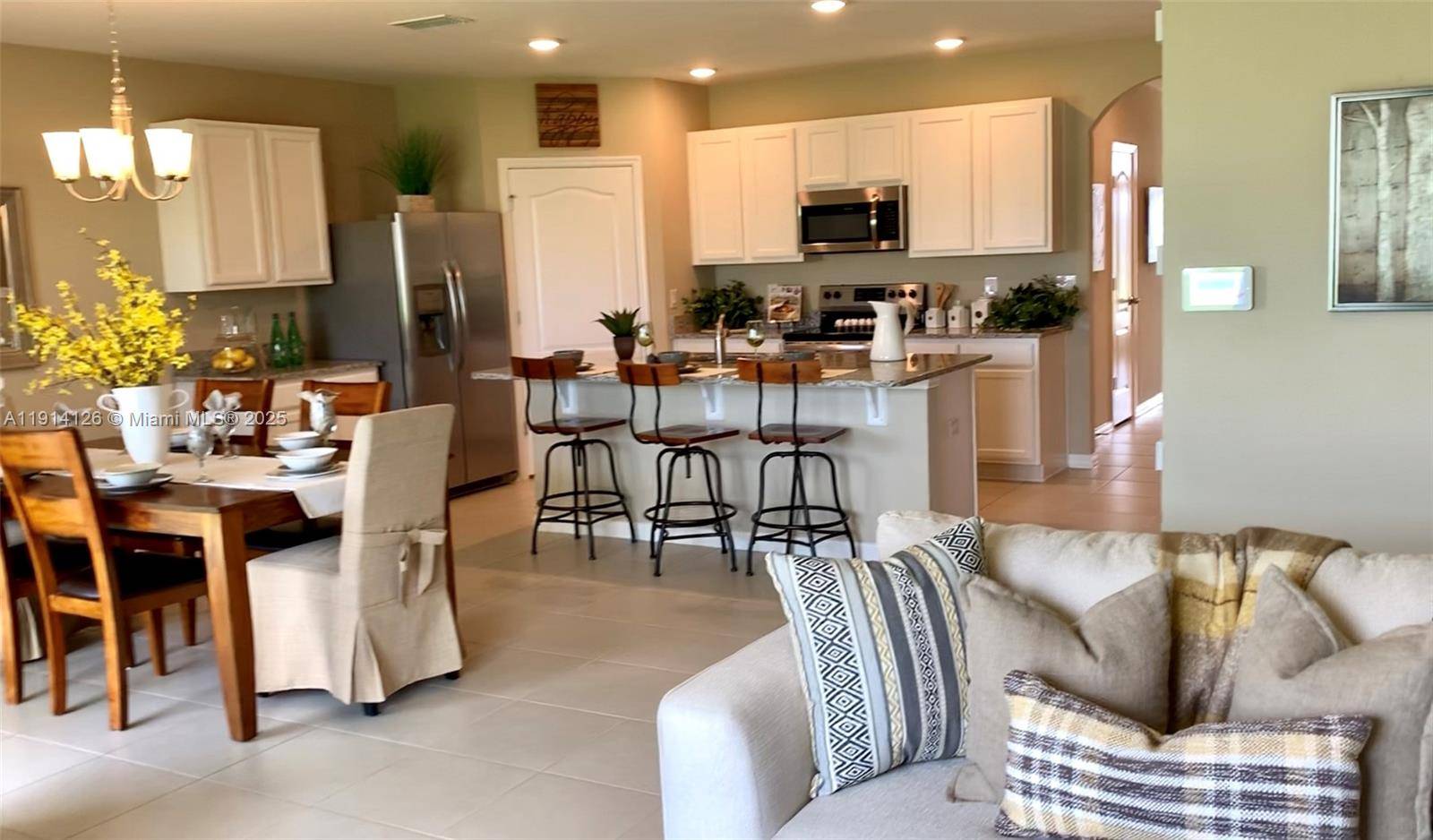 Other City - In The State Of Florida, FL 33896,368 tanglewood dr