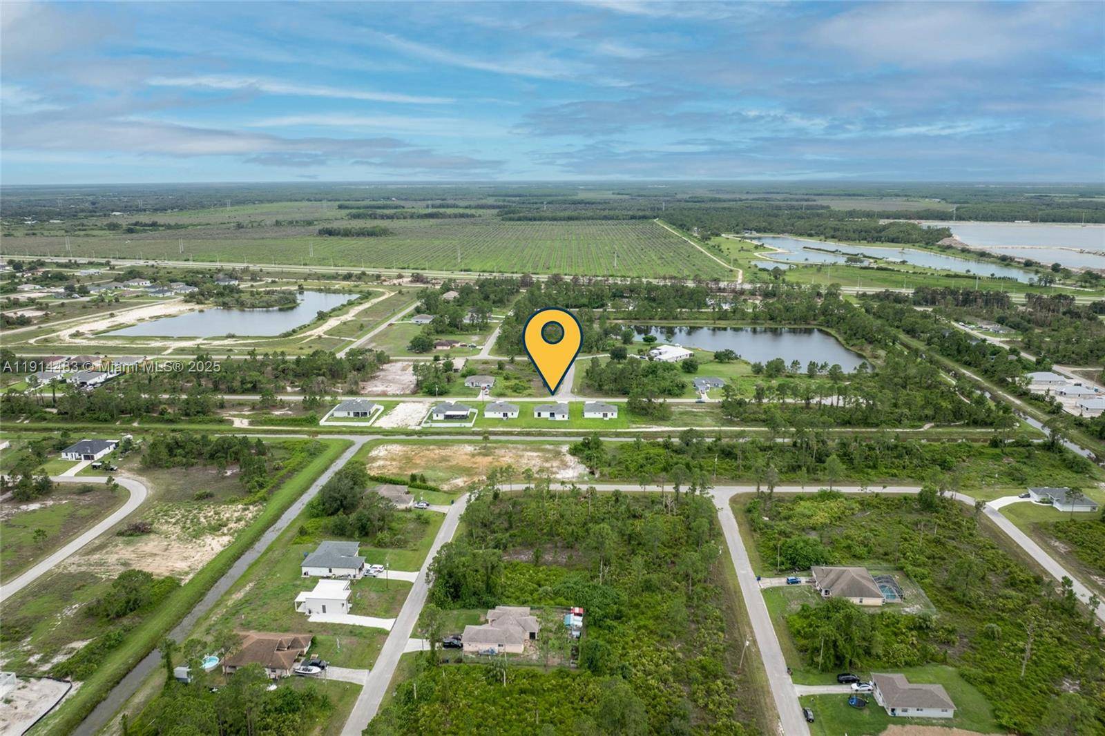 Lehigh Acres, FL 33974,933 GLEASON ST