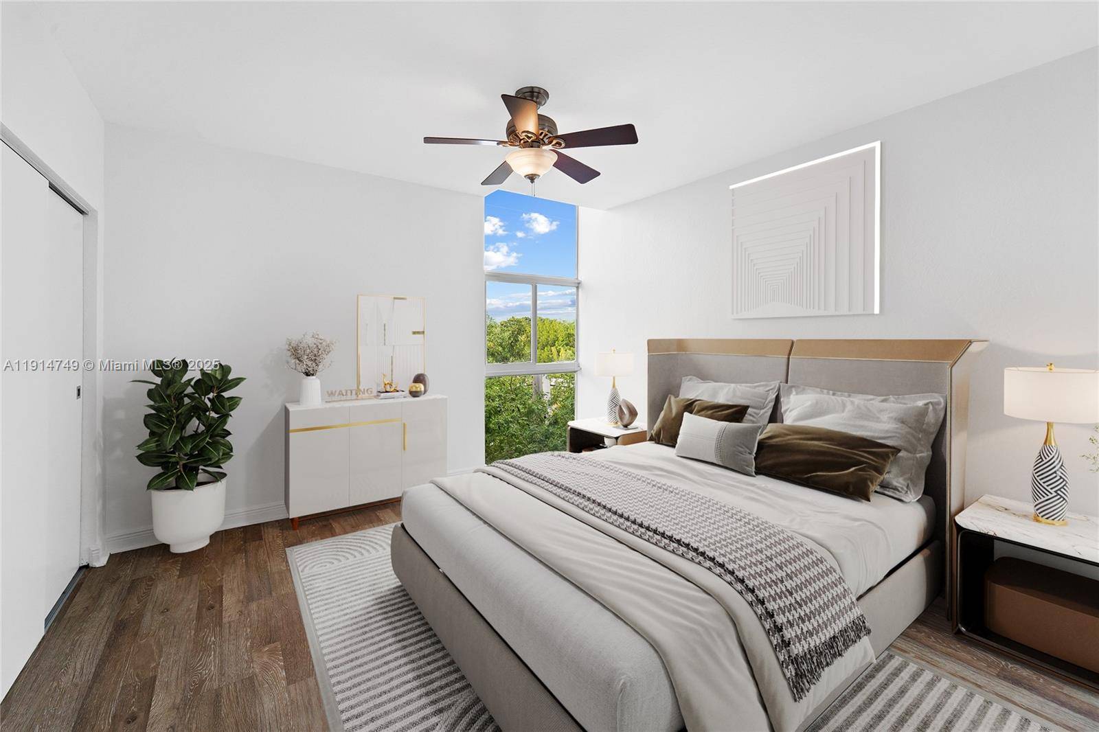 Miami Beach, FL 33141,8041 Harding Ave #105