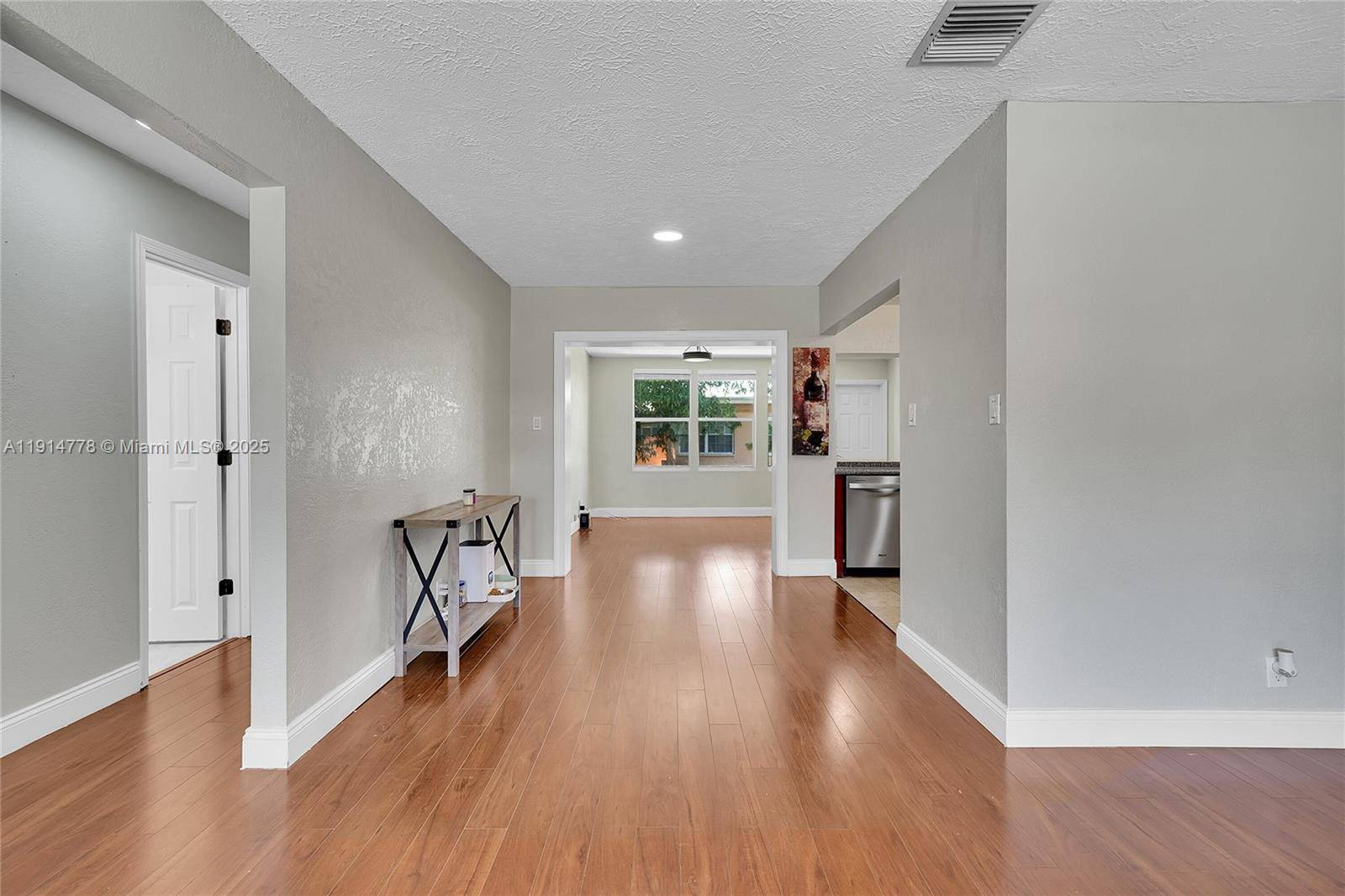 Tamarac, FL 33321,6001 NW 66th Ter