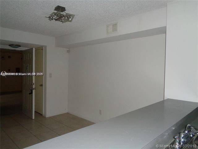 Hollywood, FL 33021,650 S Park Rd #21-5