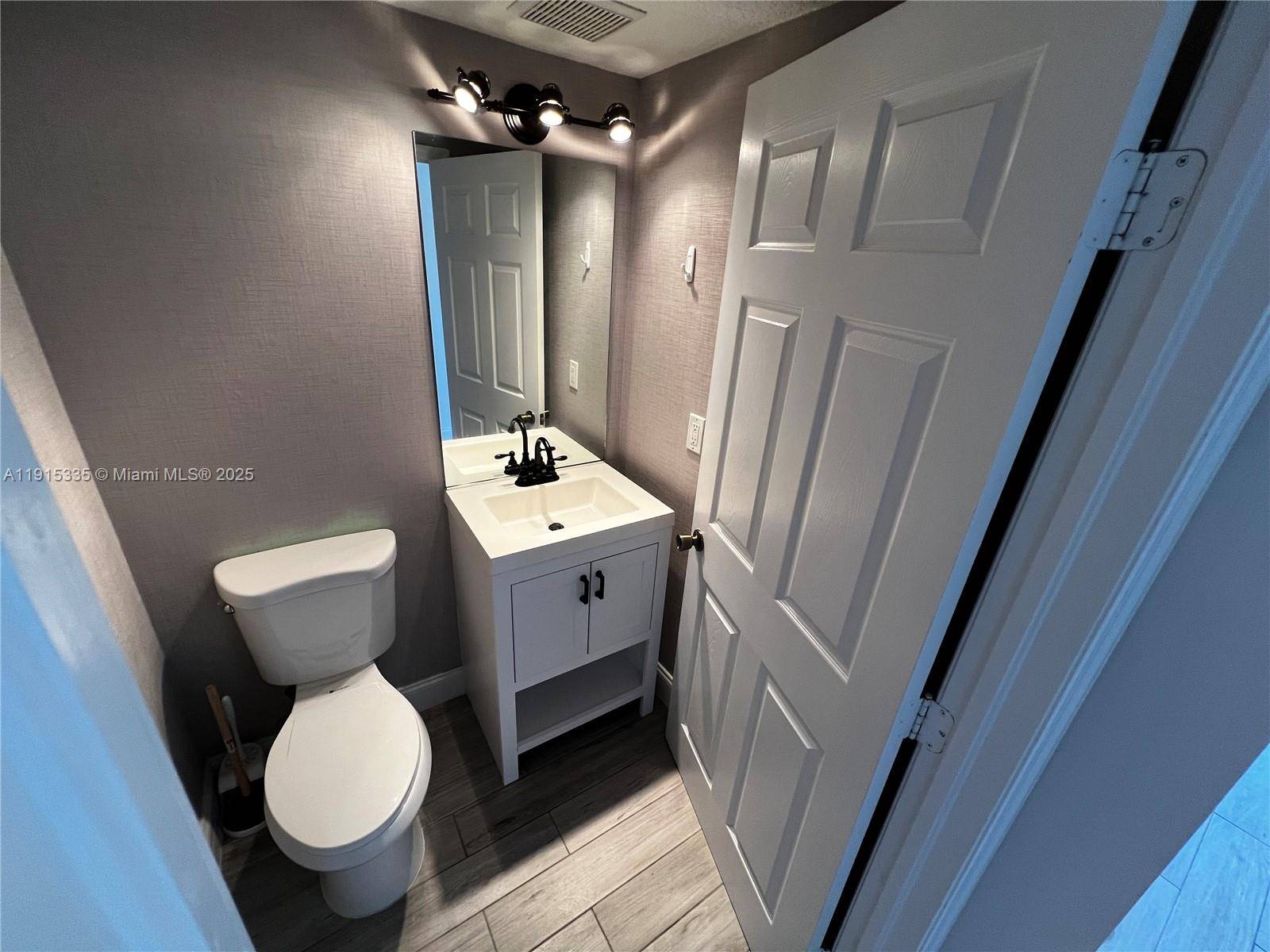 Dania Beach, FL 33312,4954 Windward Way #1406