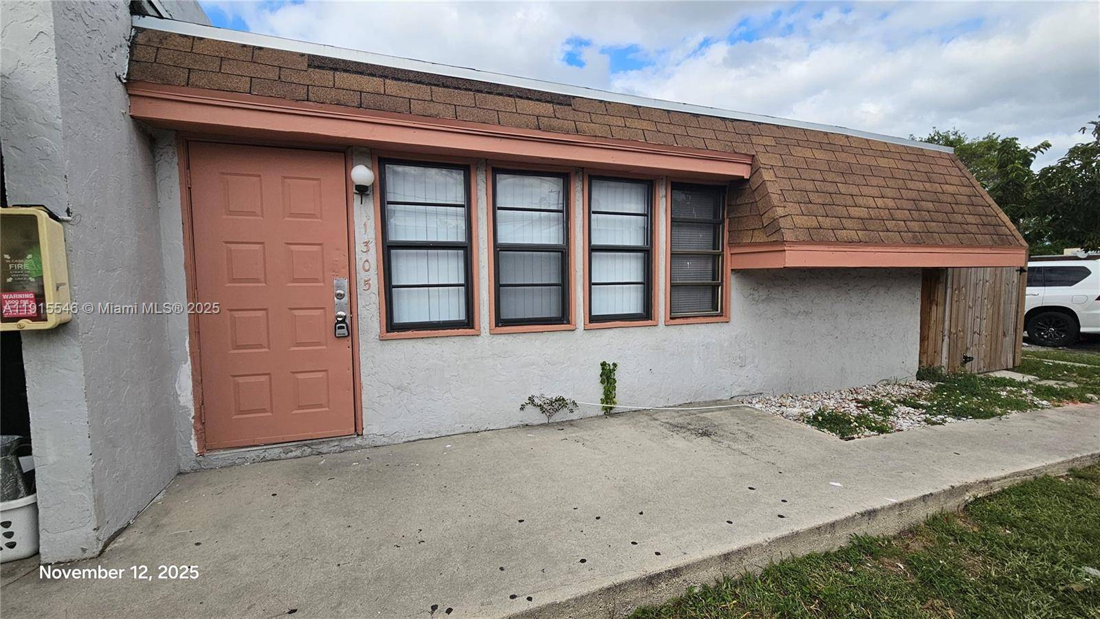 Fort Lauderdale, FL 33311,1305 NW 8th Ave #1305