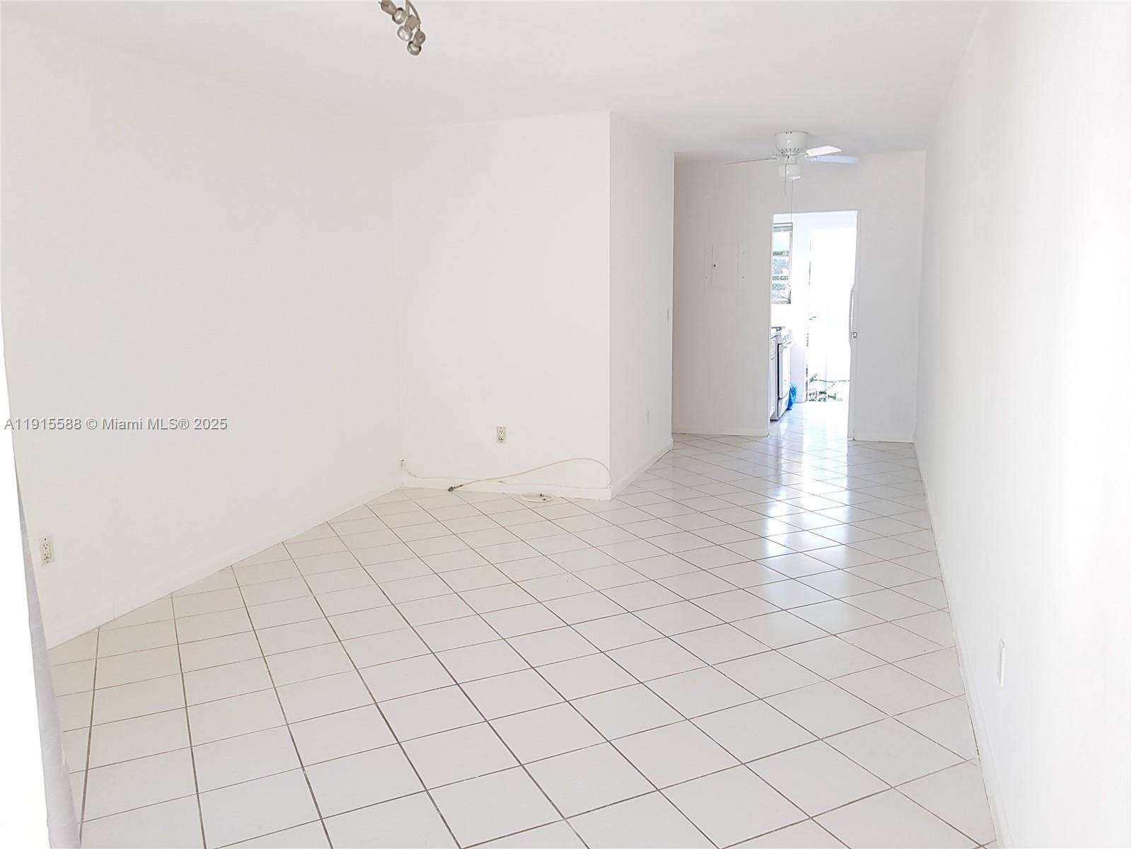 Miami Beach, FL 33139,1021 Michigan Ave #10