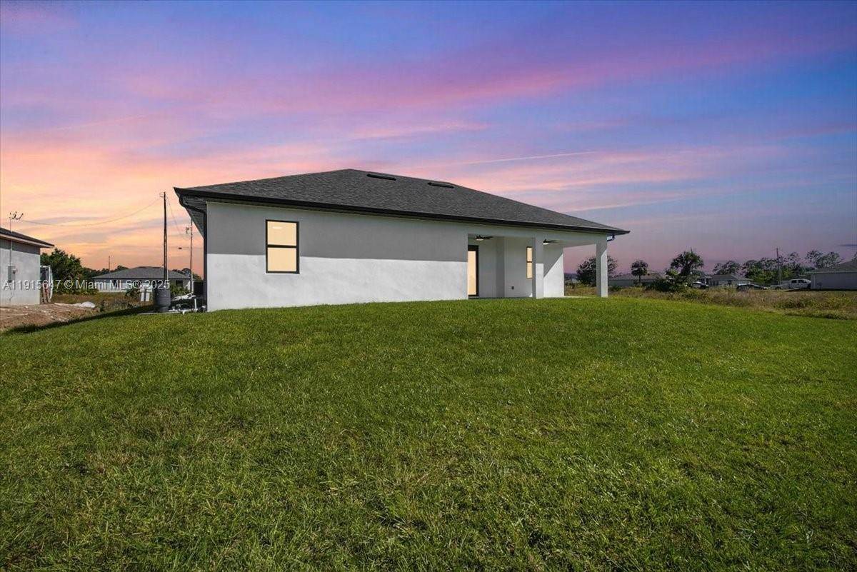 Lehigh Acres, FL 33974,1024 Halby Ave