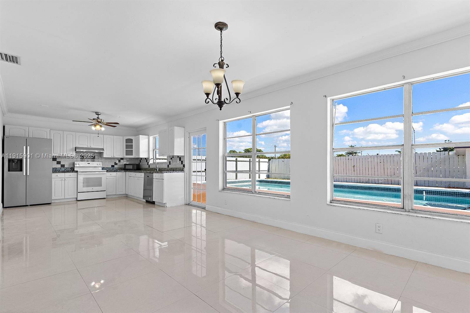 Miramar, FL 33023,2601 Acapulco Dr