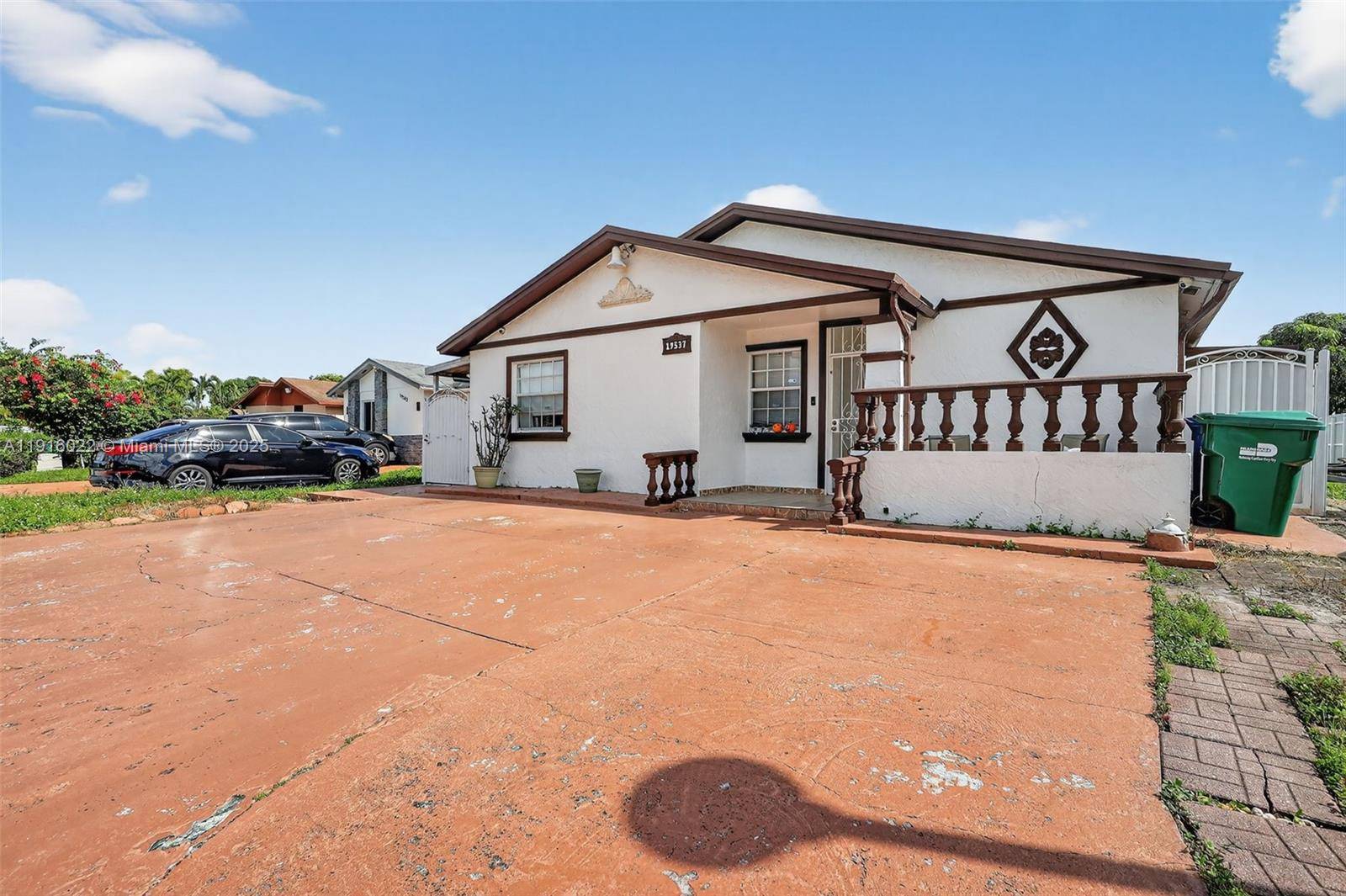 Miami Gardens, FL 33055,19537 NW 50th Ct