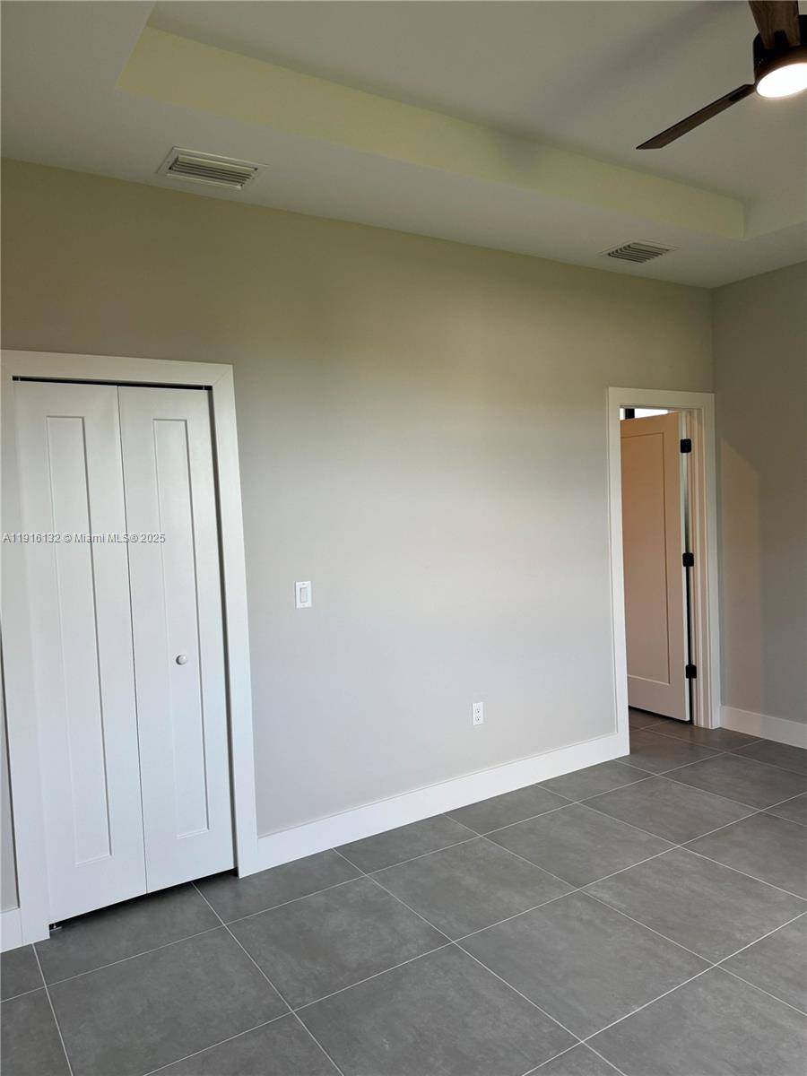 Lehigh Acres, FL 33973,4878 30 TH #4878