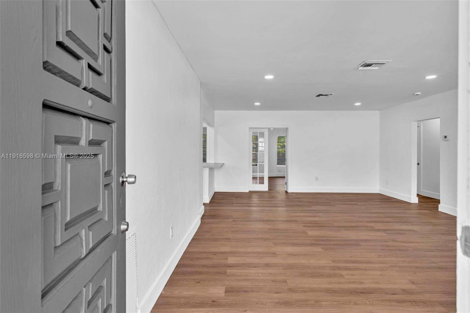 Miami Beach, FL 33141,725 82nd St