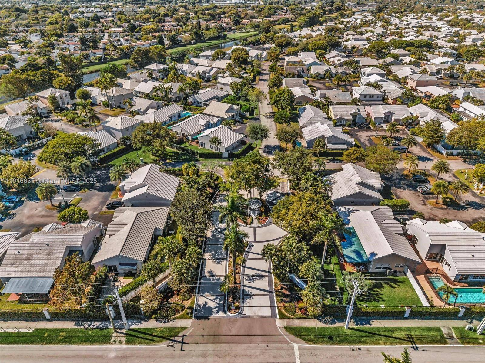 Miami, FL 33173,6402 SW 113th Ave