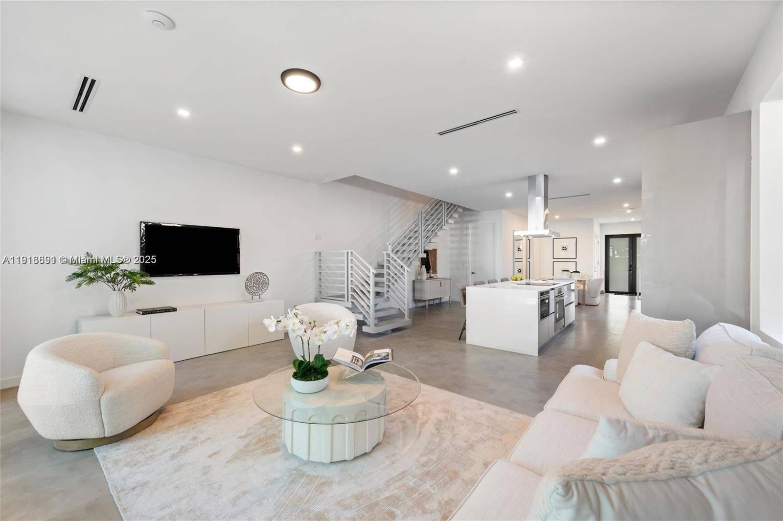 Miami, FL 33145,1533 SW 22nd Terrace