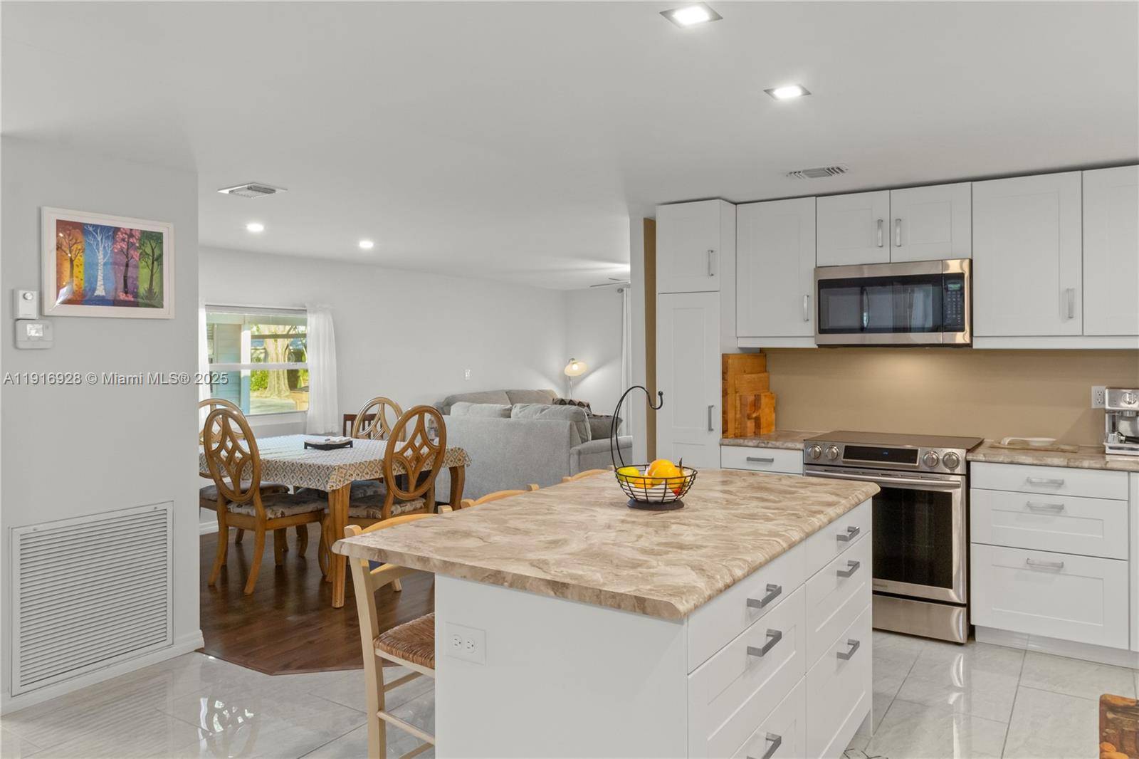 Deerfield Beach, FL 33064,5239 NW 3rd Ave