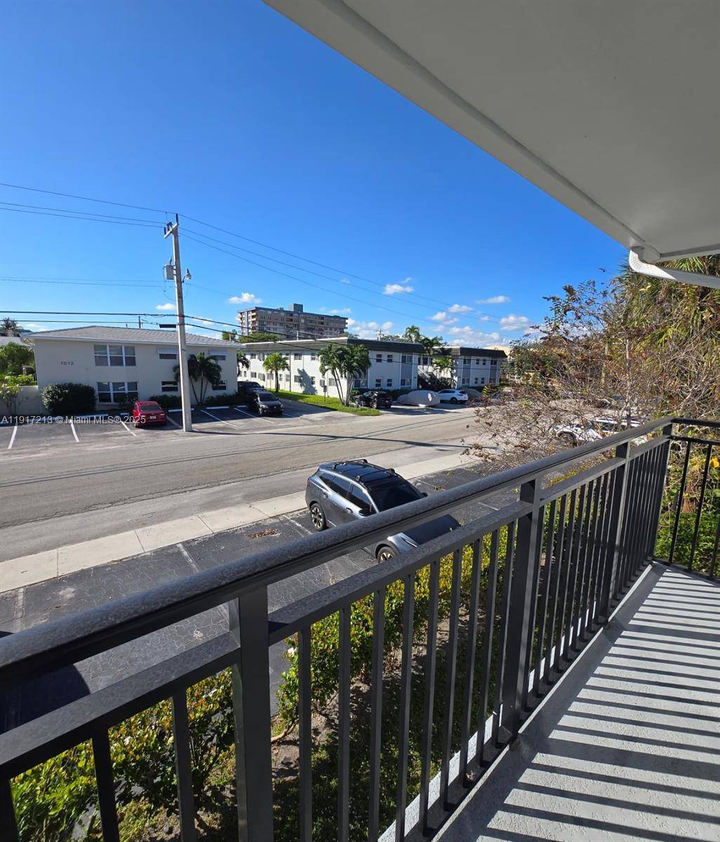 Fort Lauderdale, FL 33316,1025 SE 15th St #9C