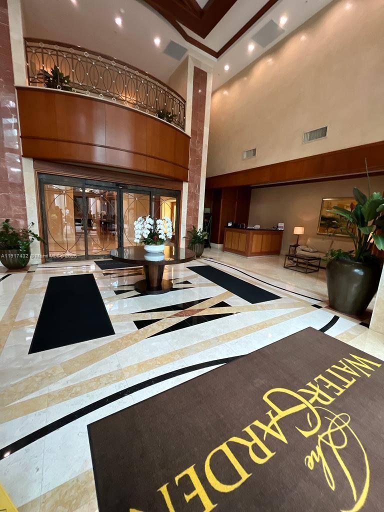 Fort Lauderdale, FL 33301,347 N New River Dr E #411