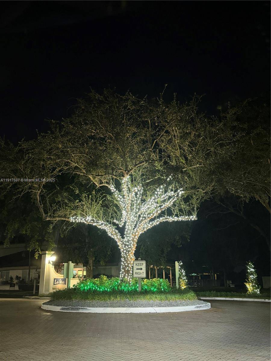 Hollywood, FL 33021,3195 N 36th Ave