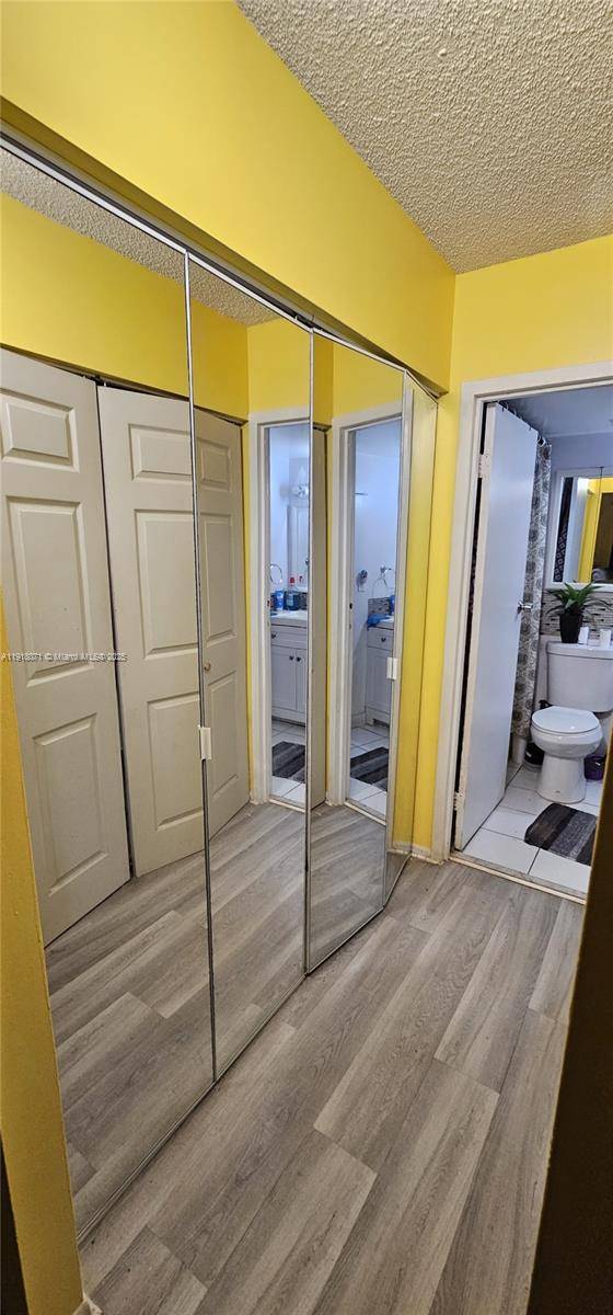 Hollywood, FL 33023,5771 Washington St #H1