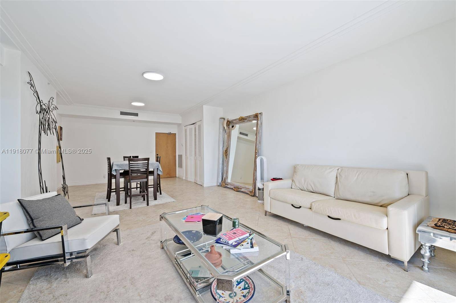 Surfside, FL 33154,9195 Collins Ave #PH14