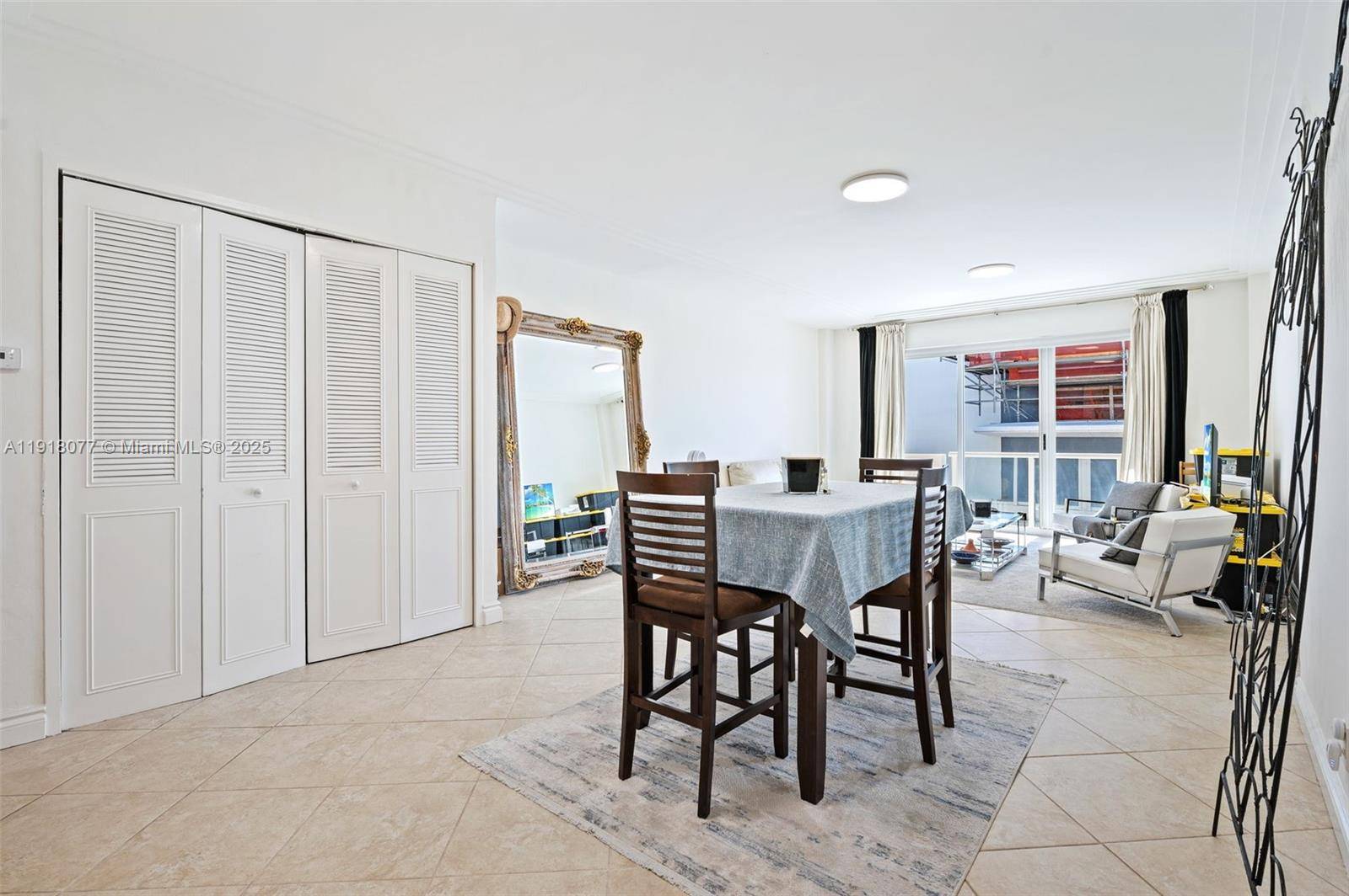 Surfside, FL 33154,9195 Collins Ave #PH14