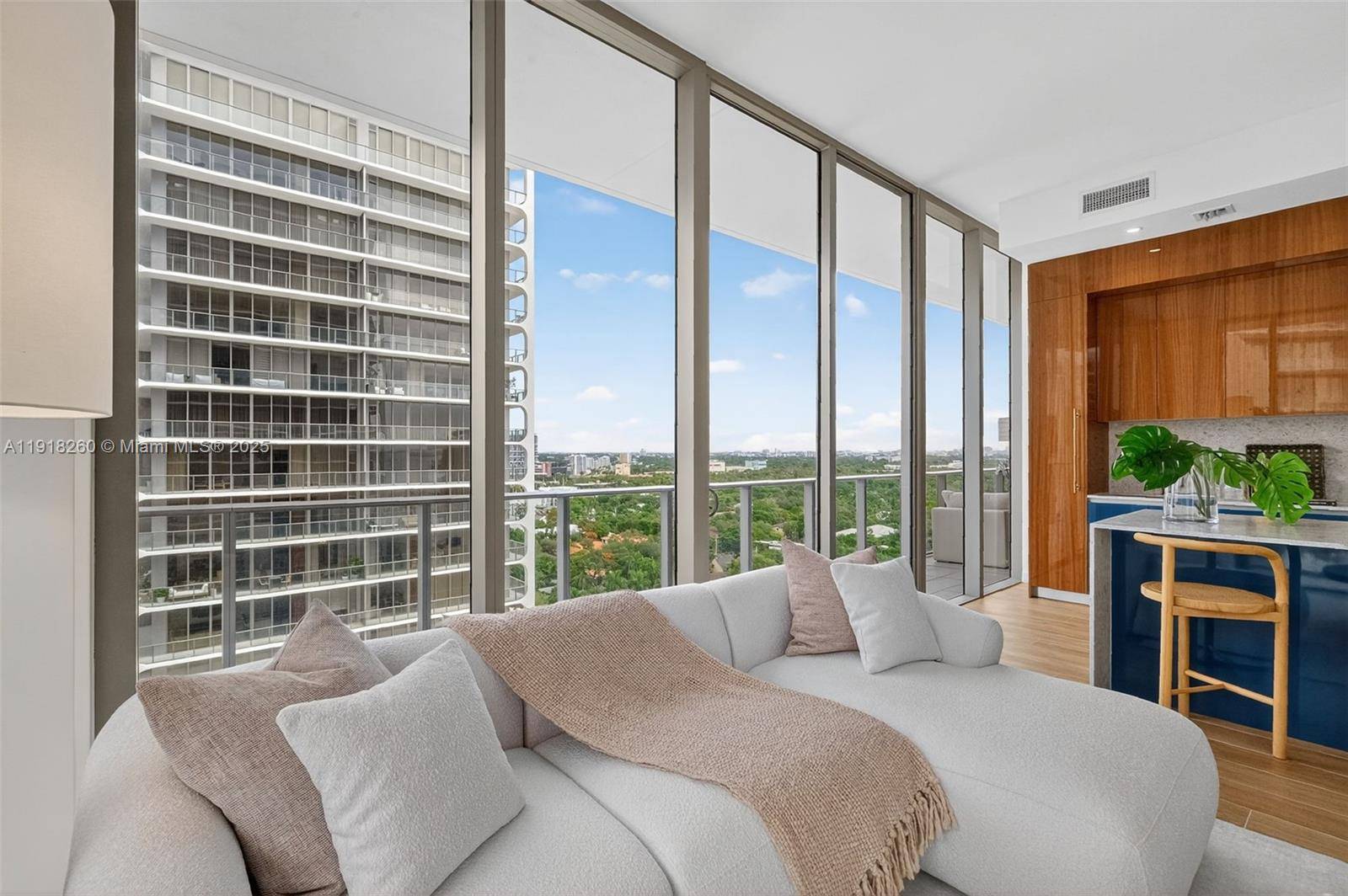 Miami, FL 33133,2655 S Bayshore Dr #1409