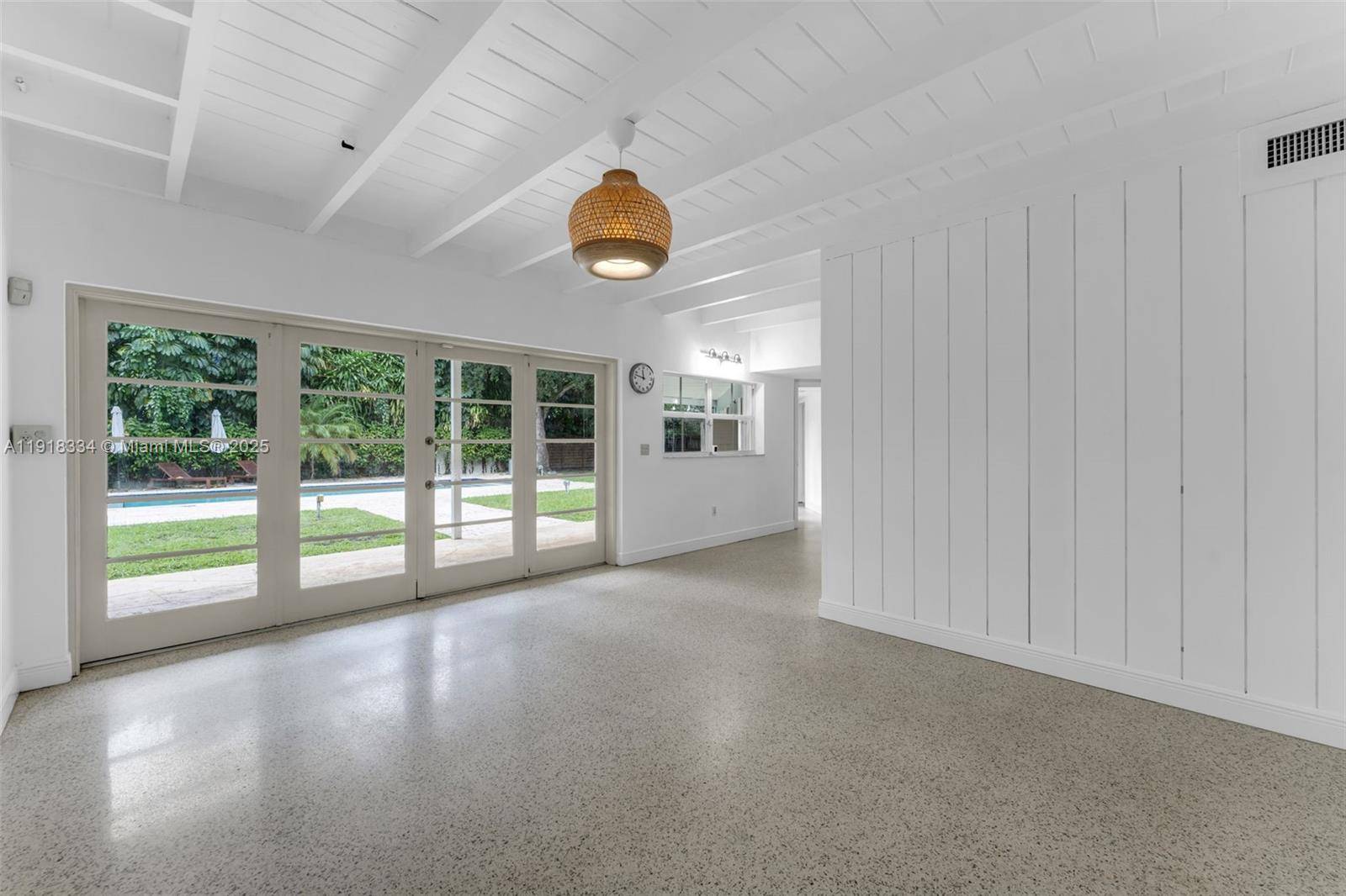 Pinecrest, FL 33156,8318 SW 131st St