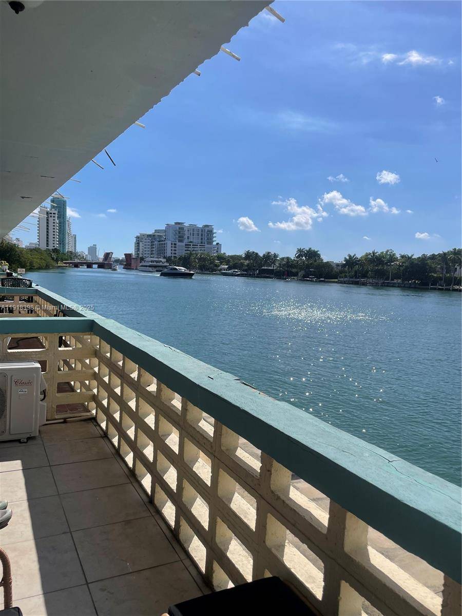 Miami Beach, FL 33141,6484 Indian Creek Dr #125