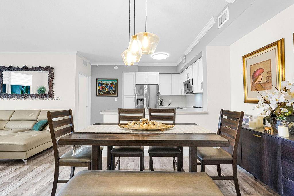 Miami, FL 33155,6801 SW 44th St #101