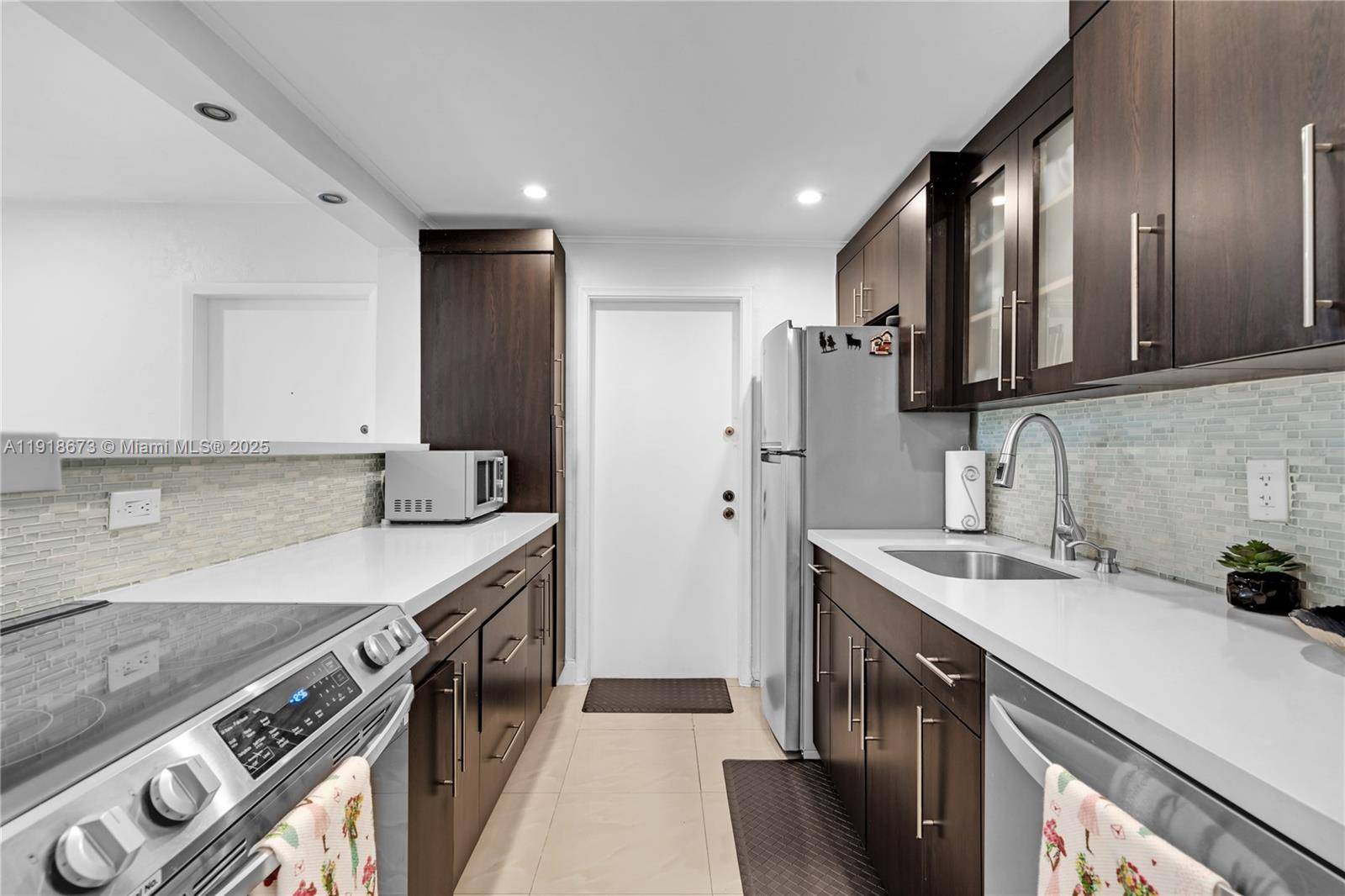 Miami, FL 33155,7851 Miller Dr #A117