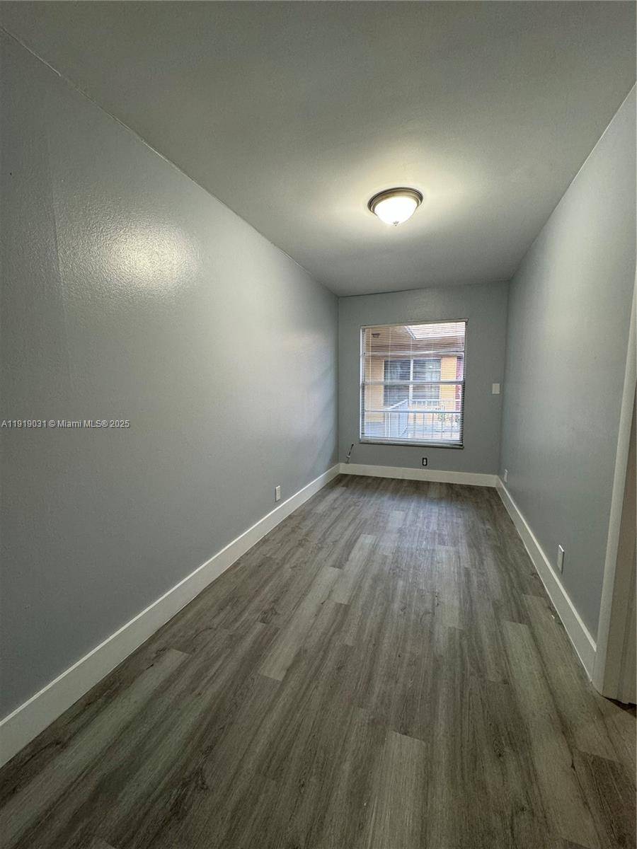 Pembroke Pines, FL 33023,6840 Pembroke Rd #202