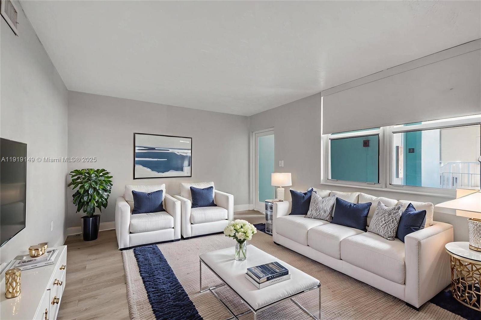 Miami Beach, FL 33139,701 Collins Ave #3B