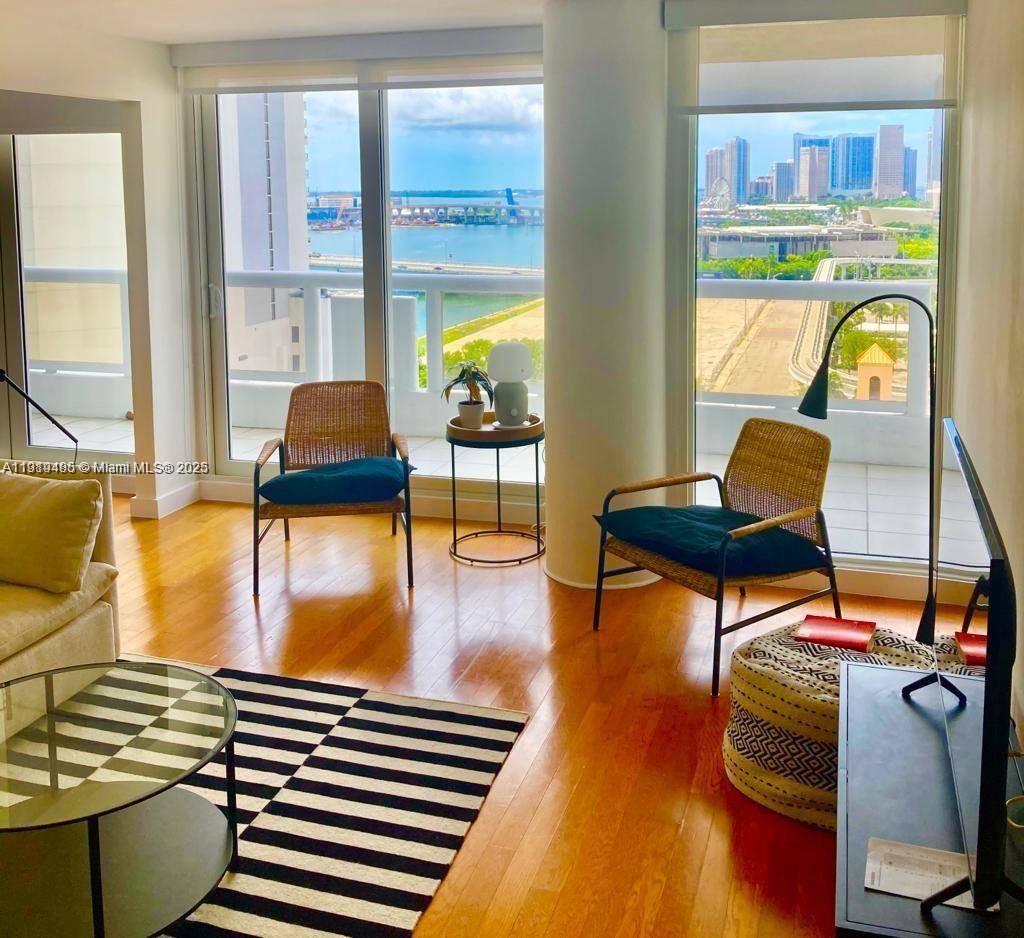 Miami, FL 33132,1717 N Bayshore Dr #A-1953