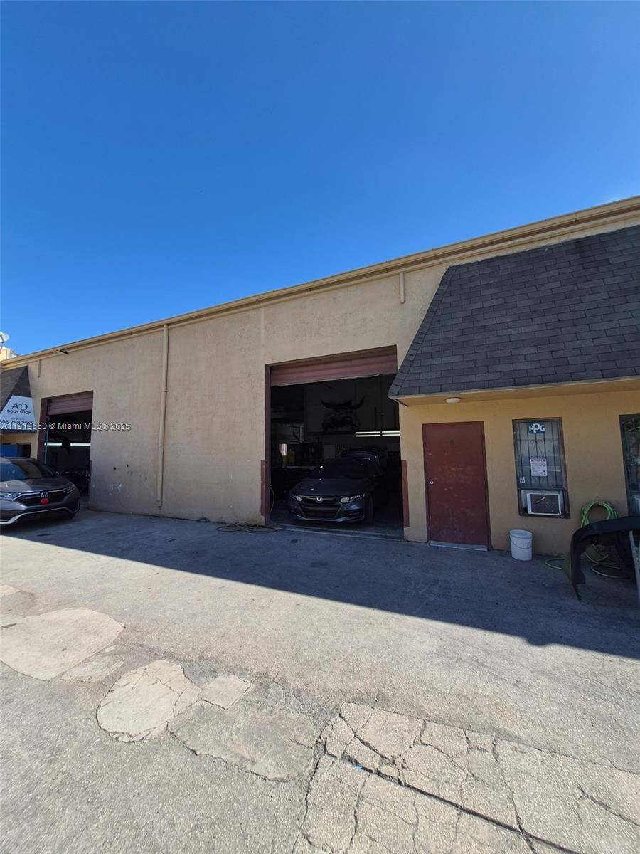 Miami, FL 33186,Address not disclosed