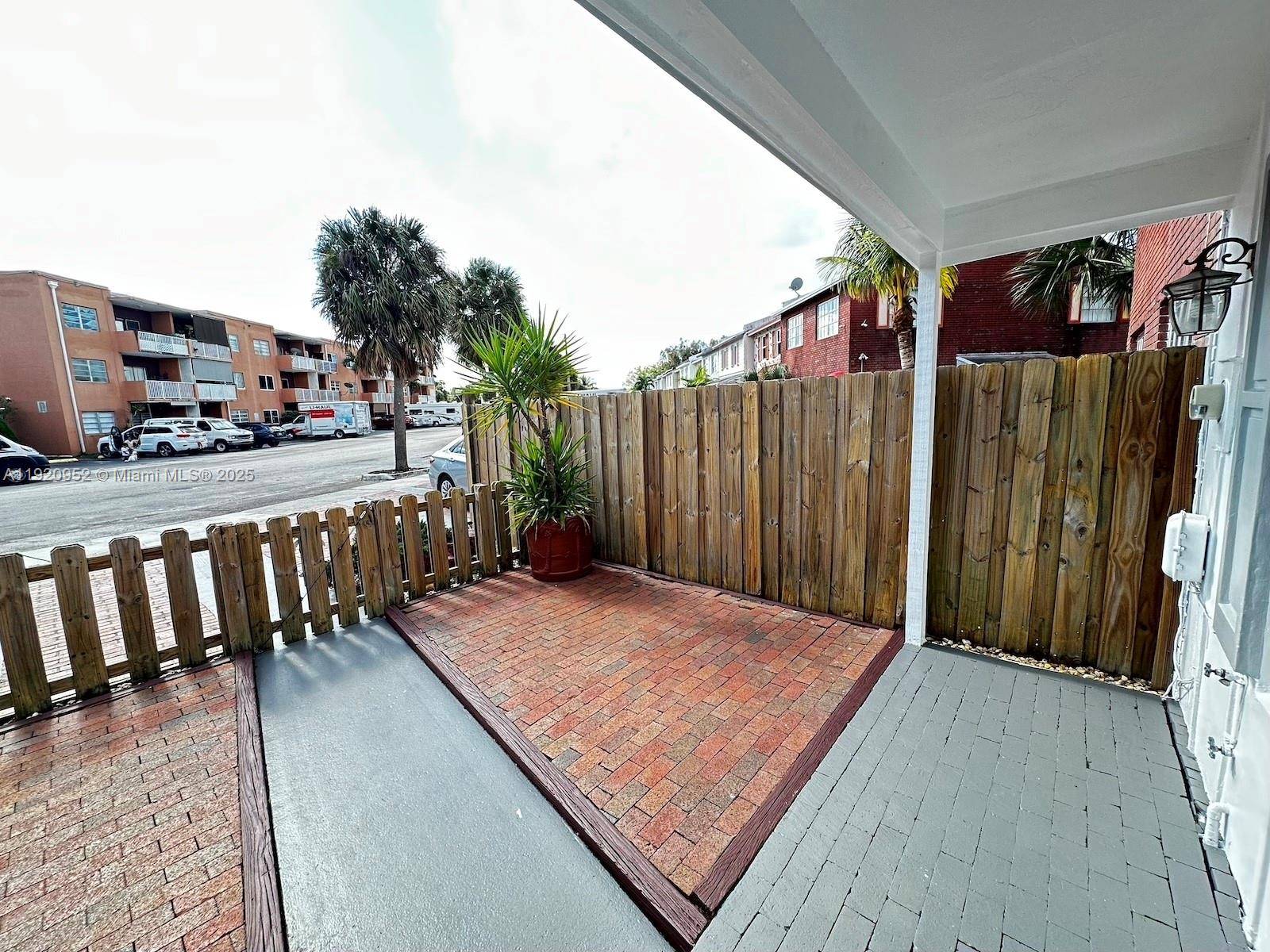 Hialeah, FL 33014,6915 W 16th Dr