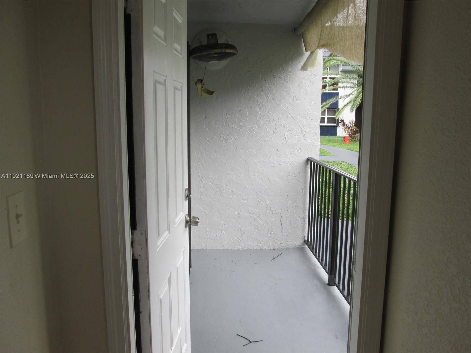 Hialeah, FL 33014,8001 W 6th Ave #O