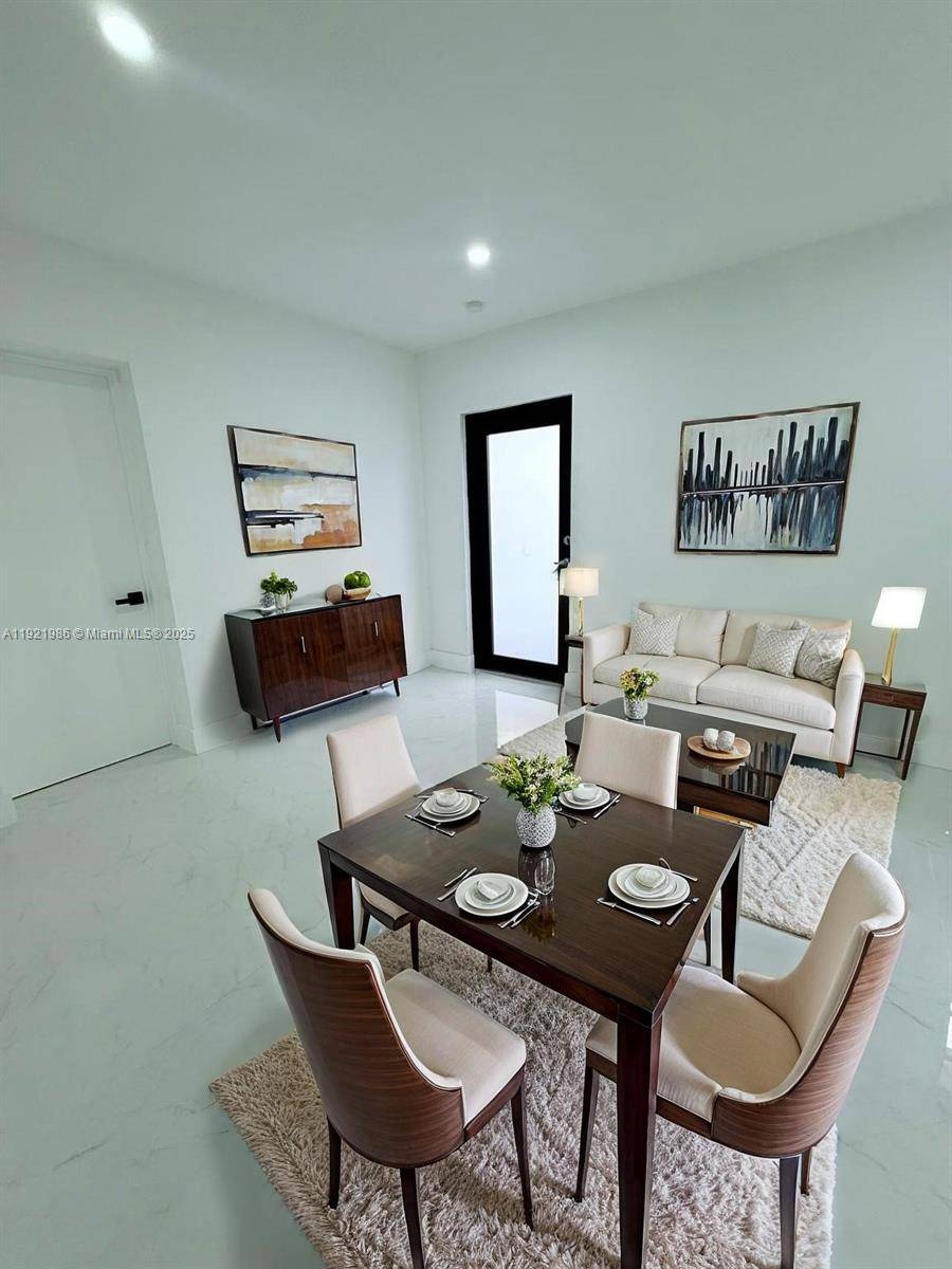 West Park, FL 33023,4240 SW 27th St #2