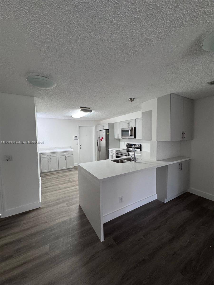 Weston, FL 33326,Address not disclosed