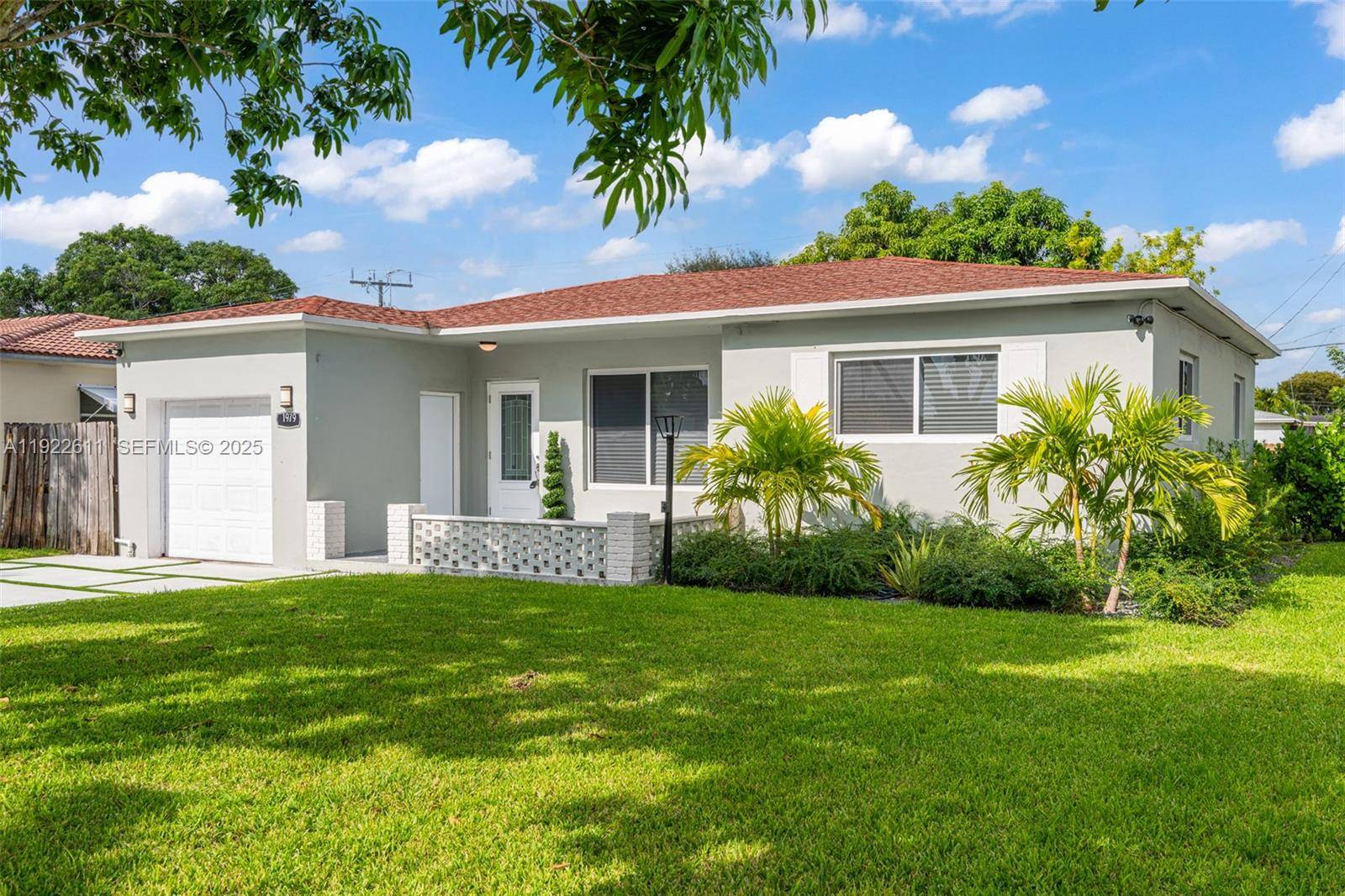 North Miami Beach, FL 33162,1979 NE 176th St