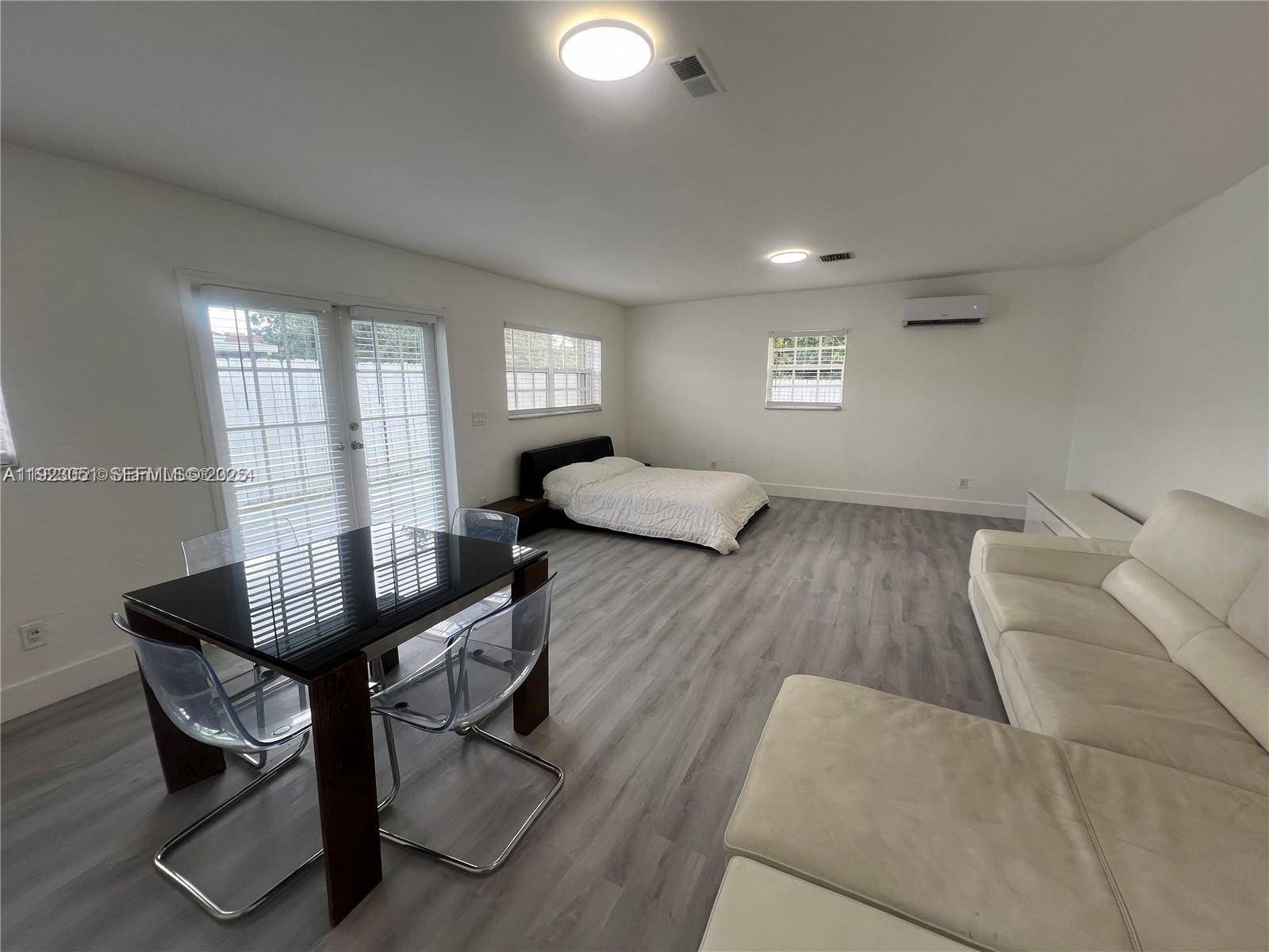 Miami Gardens, FL 33056,19122 NW 36th Ave #B