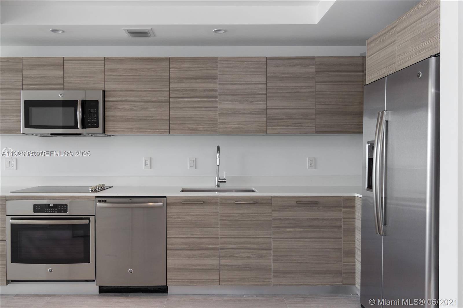 Miami, FL 33137,121 NE 34th St #1604