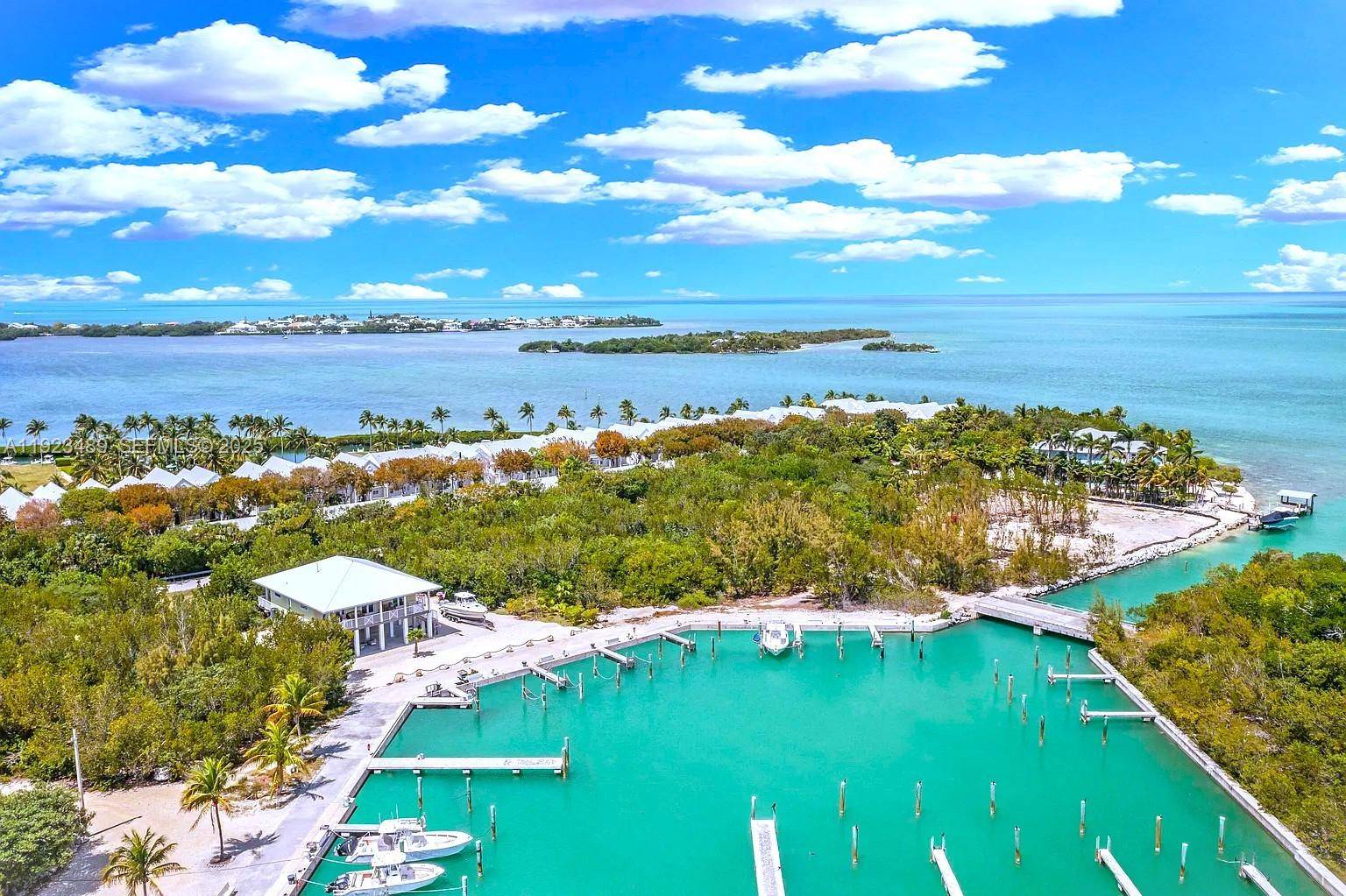 Marathon, FL 33050,6403 Gulf Of Mexico Blvd #403